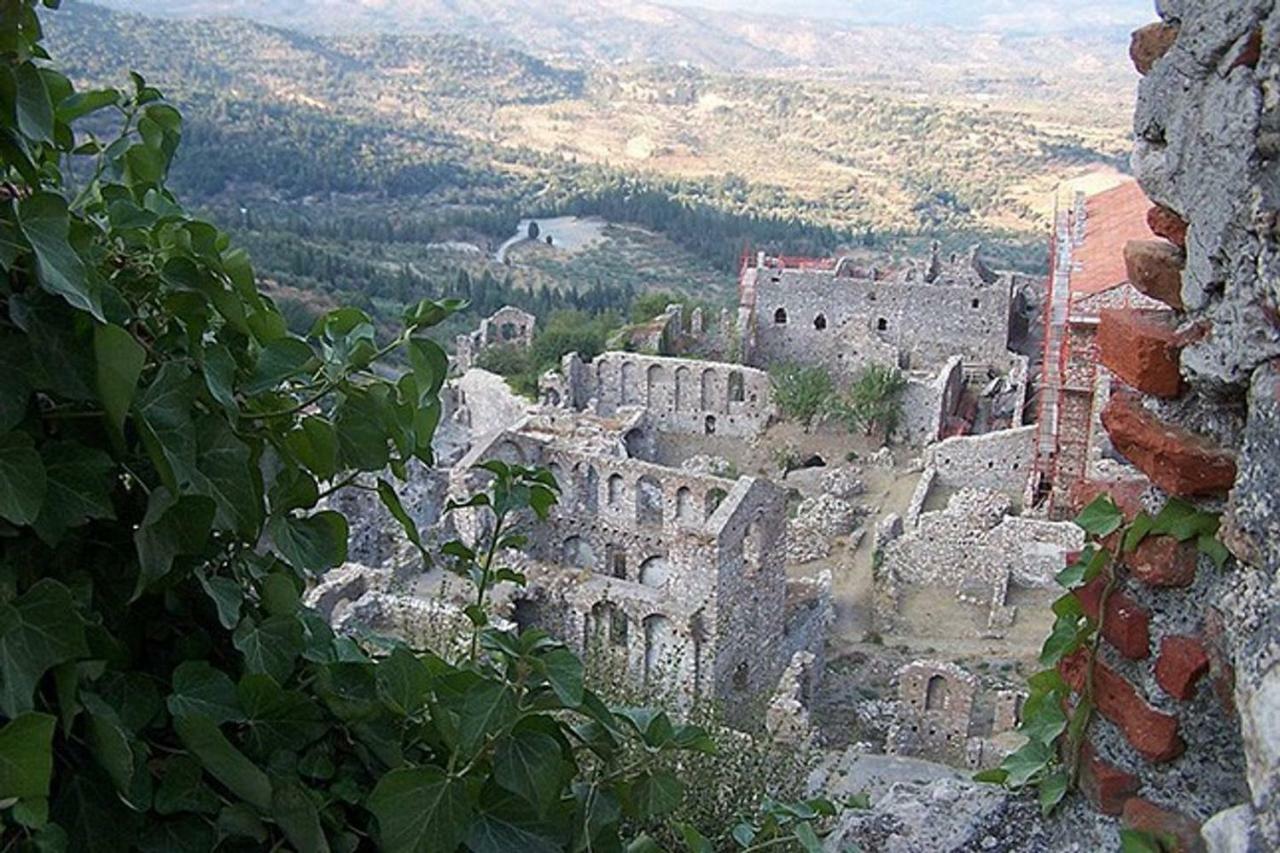 Zeta'S Vintage House In The Centre Of Sparta Exterior photo